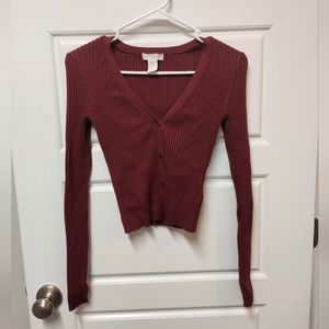 H & M sweater